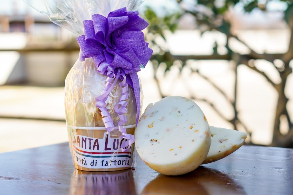 Cacio uovo pomodori secchi e origano (copia)