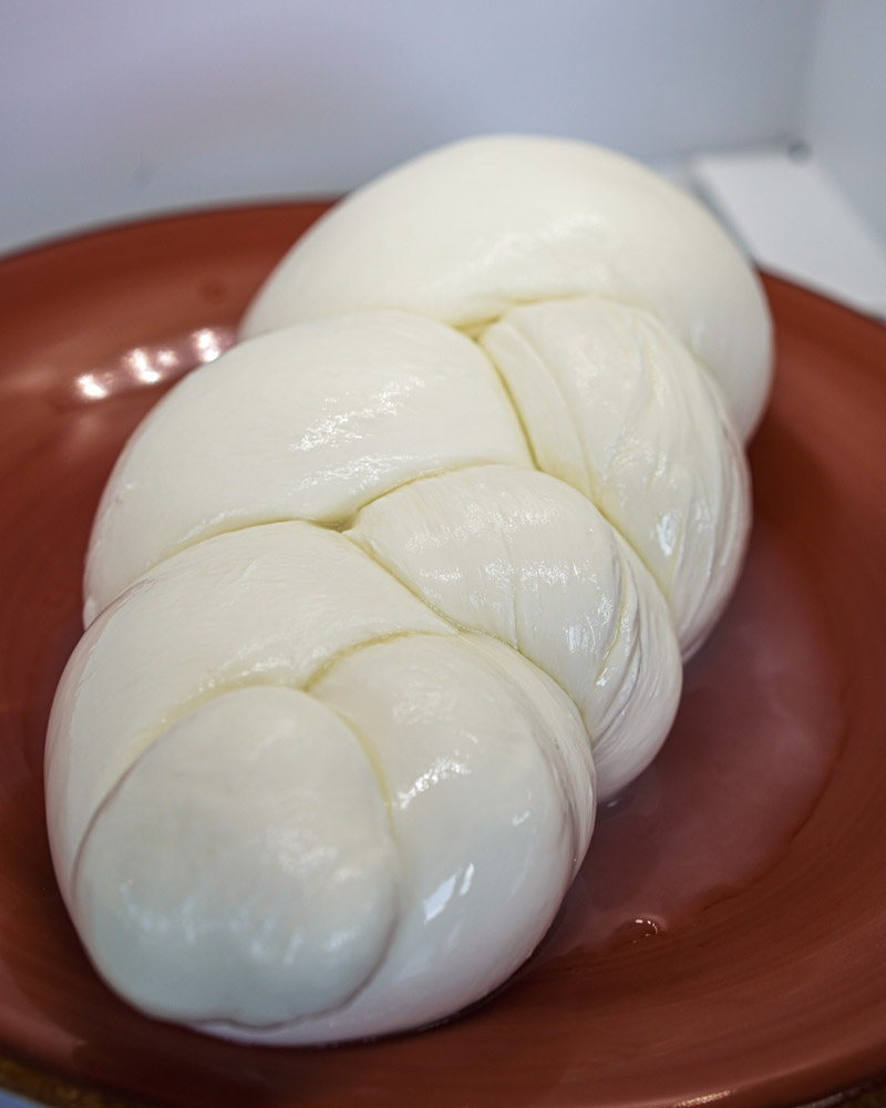 Treccia di Mozzarella Grande
